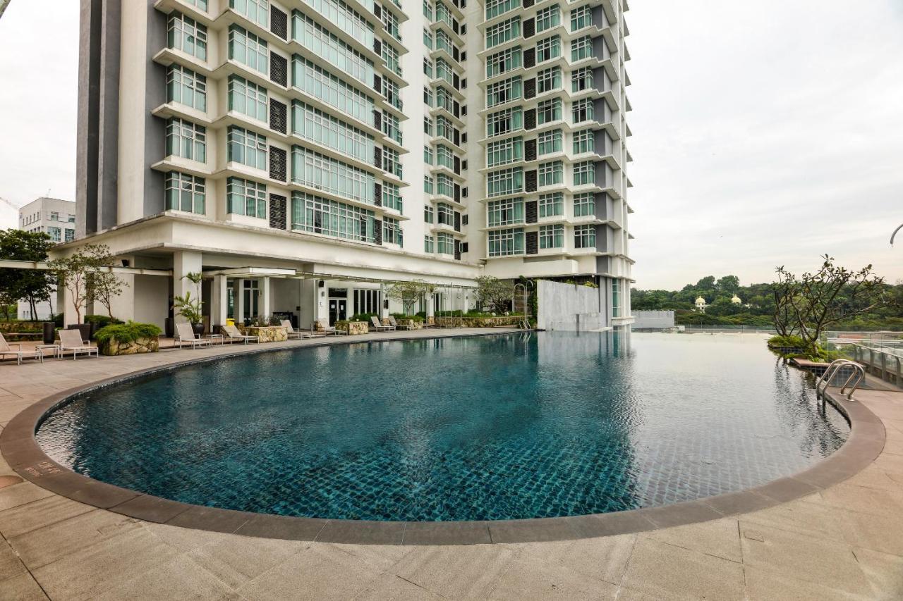 Oyo 527 Home Dua Sentral 2Br Near Brickfields Kuala Lumpur Extérieur photo
